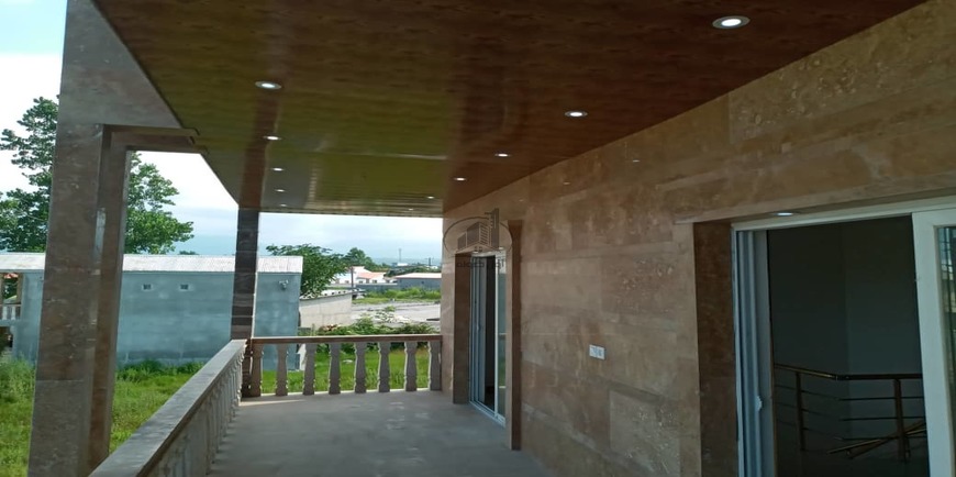 ویلا دوبلکس نما سنگ با محوطه سازی-9386