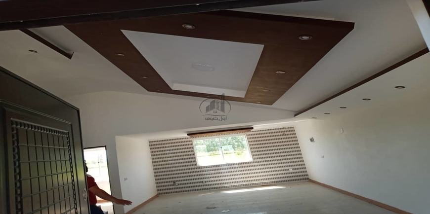خرید ویلای نیم پیلوت حیاط دار-11653