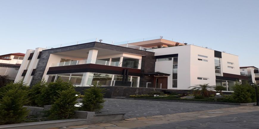 ویلا دوبلکس جنگلی