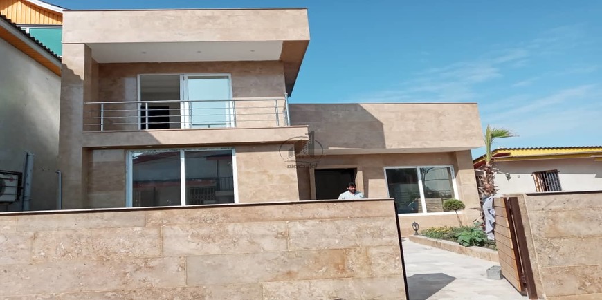خرید ویلا نما مدرن استخردار