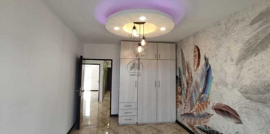 کاخ ویلا جنگلی با محوطه سازی-23183