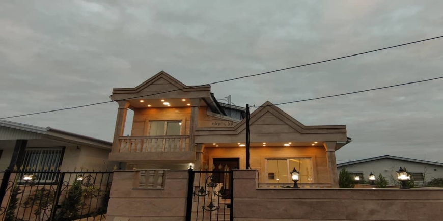 خرید ویلا نیم پیلوت سه خواب