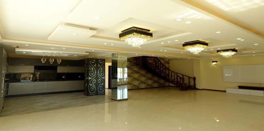 ویلا کلاسیک با دید جنگل-25872