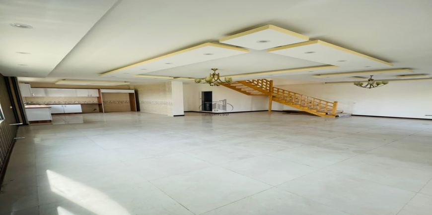 ویلا نما کلاسیک با استخر داخلی-27546