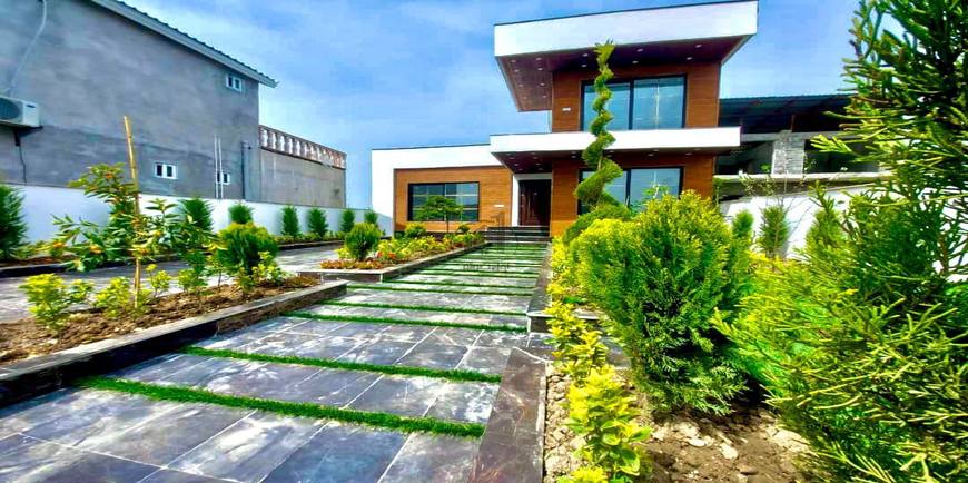 ویلا نیم پیلوت با طراحی نما مدرن-27766