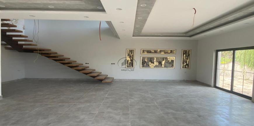 فروش ویلا سنددار طرح مدرن-28771