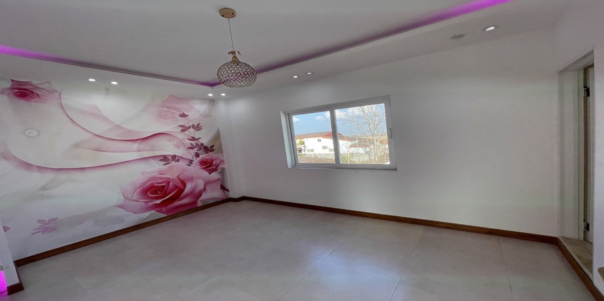 ویلا شهرکی نما کلاسیک رومی بهدشت-32884