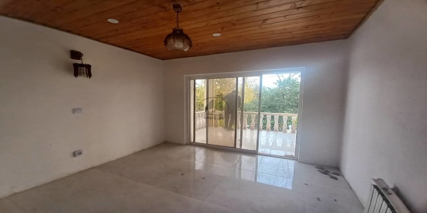 ویلا نما انگلیسی نزدیک جنگل-33019