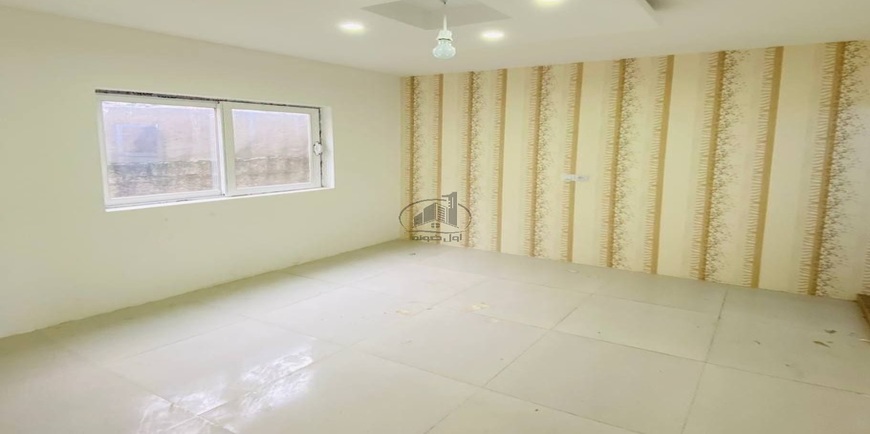 ویلا نیم پیلوت، پروانه ساخت، ۳ کنتور نصب-33711