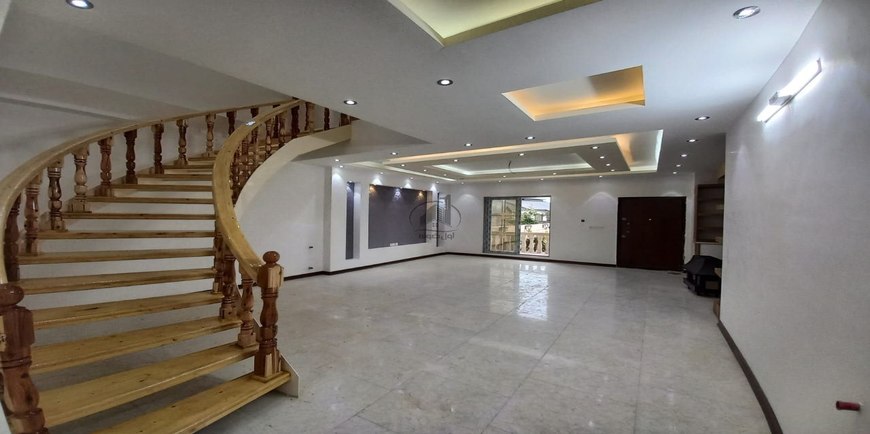 ویلا دوبلکس کلاسیک استخردار جنگلی-33754