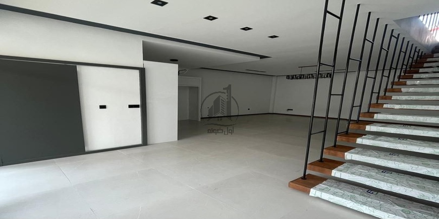 ویل سنددار، استخردار مدرن شهرکی نزدیک دریا