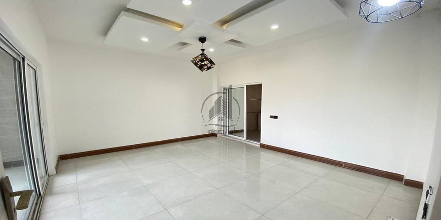 ویلا دوبلکس مدرن سنددار و استخردار