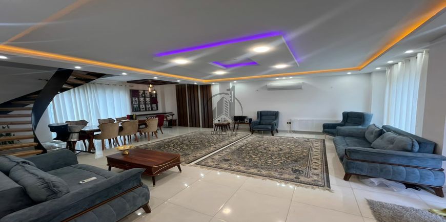 خرید ویلا دوبلکس کلاسیک چهار خواب