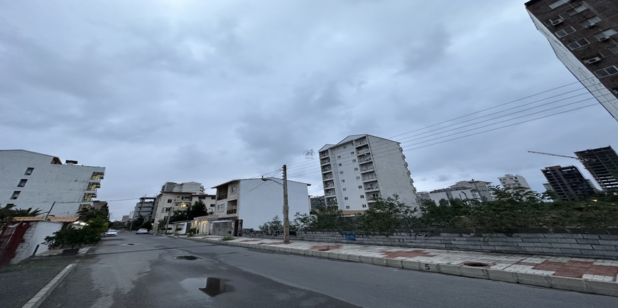 زمین ۹۰۰ متری ساحلی عالی برای برج سازی سرخرود