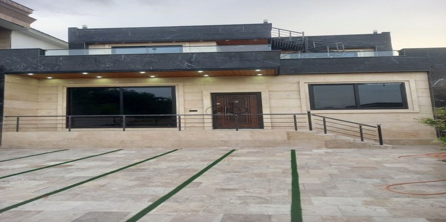 ویلا دوبلکس با روف گاردن