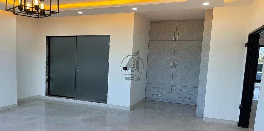 ویلا مدرن لوکس سنددار مستقل و کنار جنگل