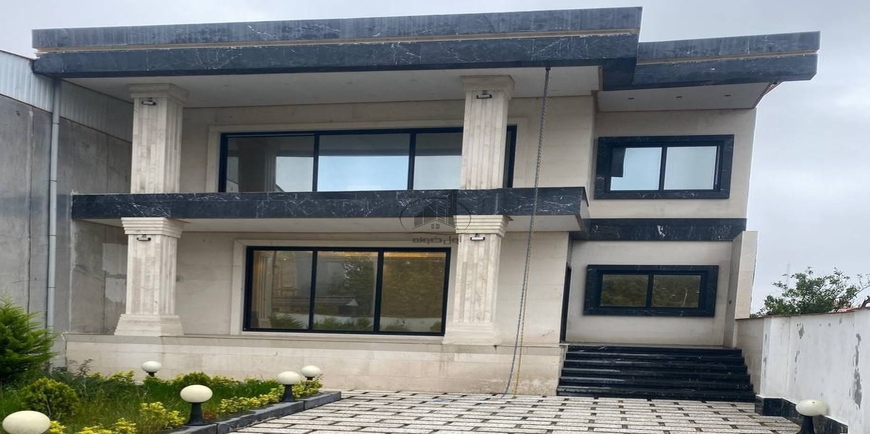 خرید ویلا دوبلکس سنددار در حوزه شهری محمودآباد