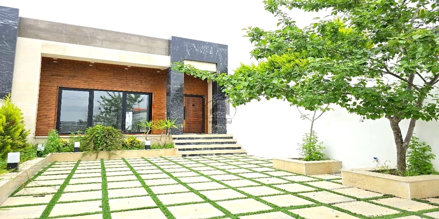 ویلا همکف مدرن طرح نما چوبی